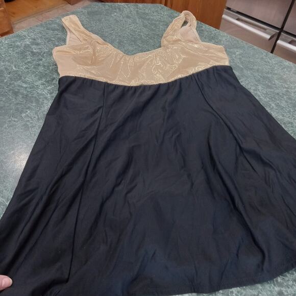 Roaman's Swimsuit Plus Size 3x 24W Gold and Black Attached Brief Full Coverage - Picture 9 of 12